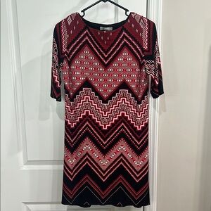 Sandra Darren Red and Black Mini Sheath Dress with 3/4 Sleeves